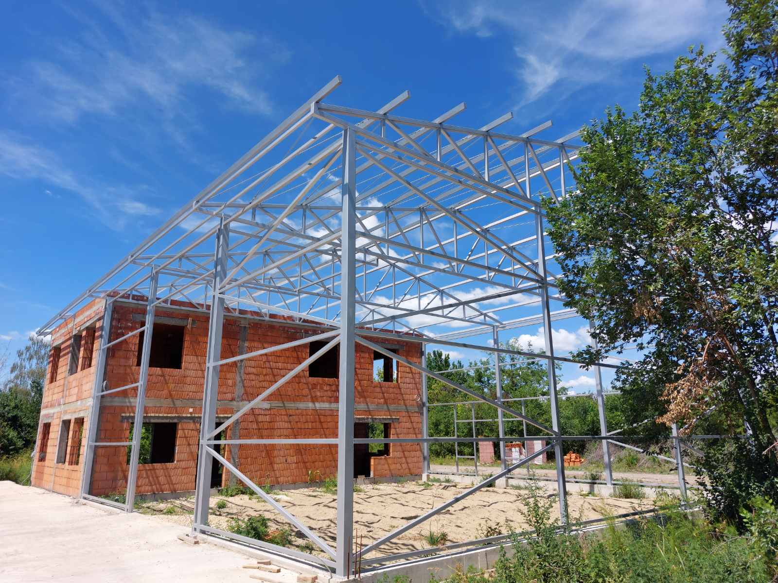 Referentni projekat 4